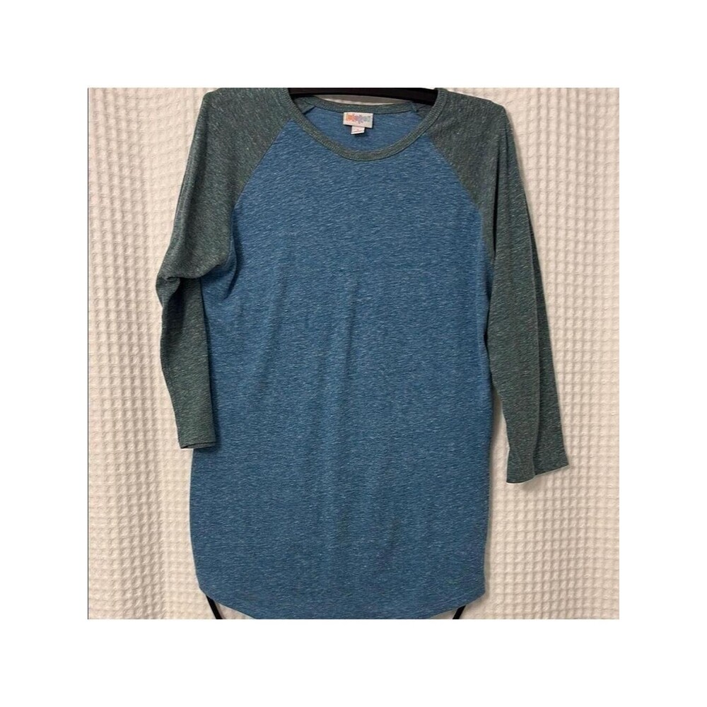 LuLaRoe Men's Tshirt-SM